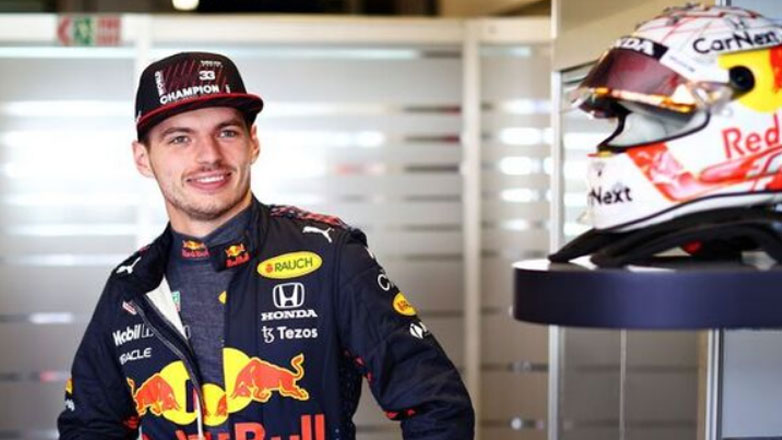 Τα προσωπικά αυτοκίνητα του Max Verstappen και το… private jet