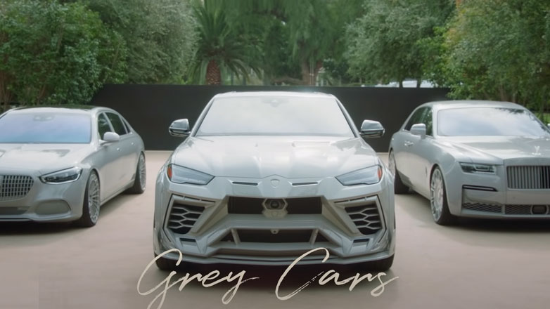 Ποιά ξόδεψε 100.000 δολάρια για να βάψει όλα τα αμάξια της γκρι, ώστε να ταιριάζουν με το σπίτι;