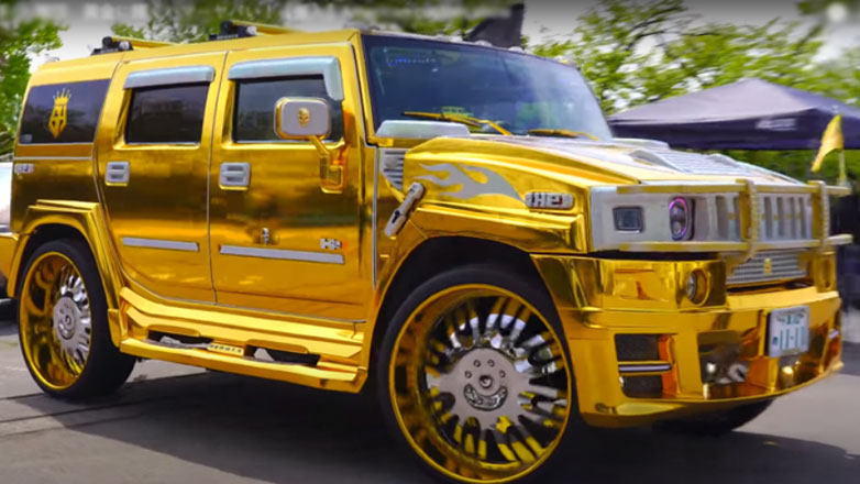 Παρέλαση από το ιαπωνικό club των ιδιοκτητών Hummer – Ένα μοναδικό show (Βίντεο)