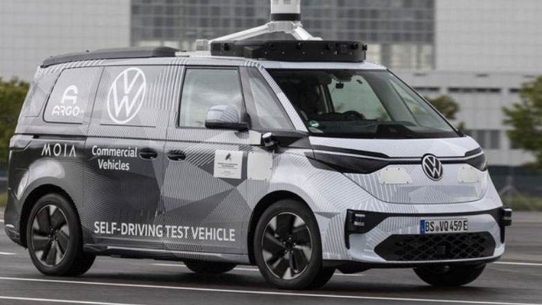 VW: Πρώτα θα εφαρμοστεί η πλήρως αυτόνομη οδήγηση στα επαγγελματικά και μετά στα επιβατικά οχήματα