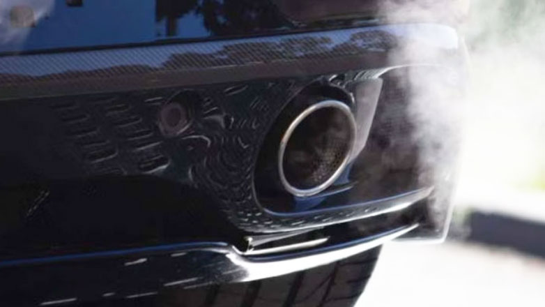 Εταιρία κατασκεύασε υλικό για να μυρίζει όμορφα το καυσαέριο των αυτοκινήτων 