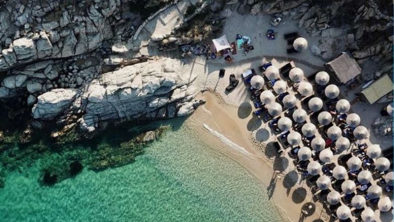 Συλλήψεις για καταλήψεις παραλιών