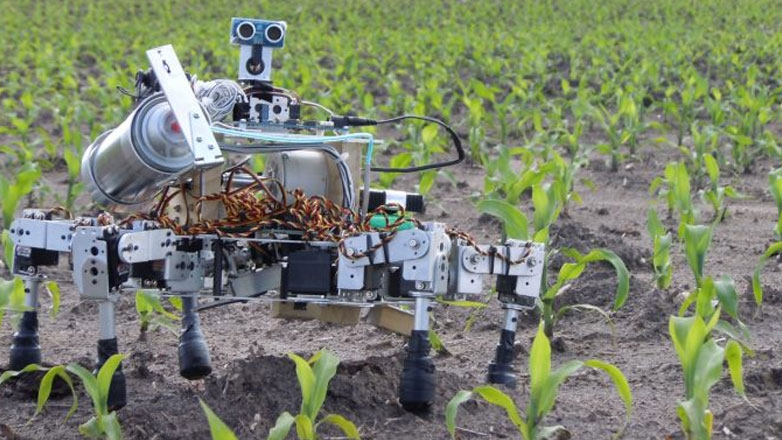 Ρομπότ αγρότης προσελκύει το ενδιαφέρον οινοποιών και συνεταιρισμών Ρομπότ αγρότης προσελκύει το ενδιαφέρον οινοποιών και συνεταιρισμών