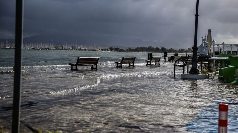 112: Νέο προειδοποιητικό μήνυμα για επικίνδυνα καιρικά φαινόμενα στην Πάτρα