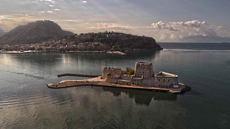 Ναύπλιο: Ανοίγει σήμερα το Μπούρτζι