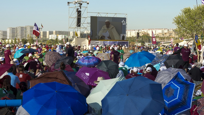 Λισαβόνα: Με υπαίθρια λειτουργία έκλεισε το παγκόσμιο φεστιβάλ νεολαίας ο πάπας Φραγκίσκος