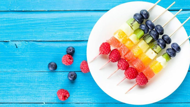 Πέντε ιδέες για καλοκαιρινά σνακ ώστε να παραμένουμε λεπτοί και χορτάτοι