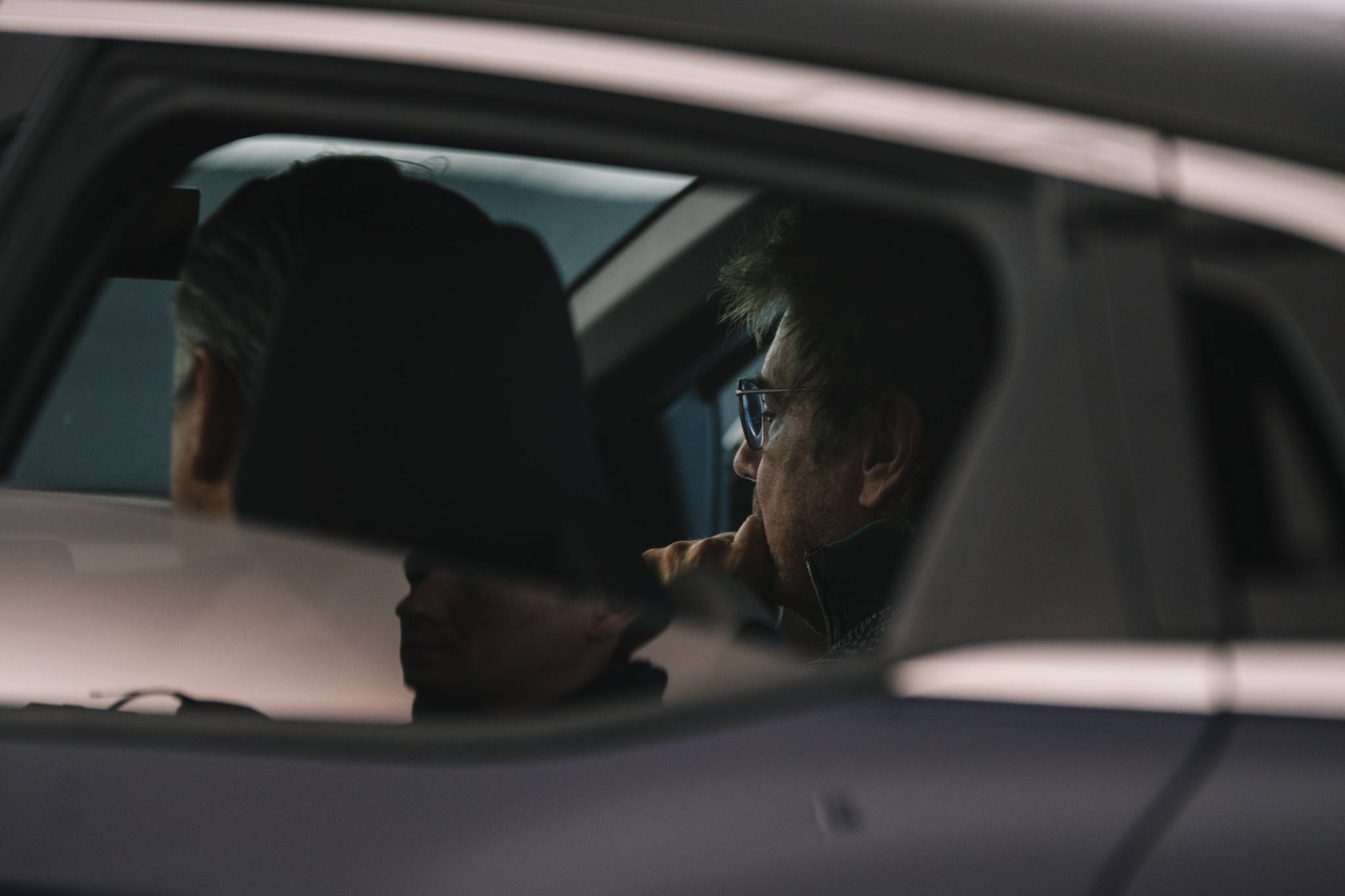 Η «ηλεκτρονική μπαγκέτα» του διάσημου JEAN-MICHEL JARRE δημιουργεί τον ήχο των ηλεκτρικών RENAULT