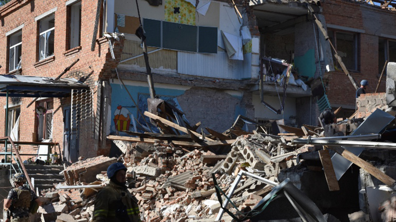 Ουκρανία: Τρεις άνθρωποι σκοτώθηκαν σε ρωσικό βομβαρδισμό της Χερσώνας και του Χαρκόβου