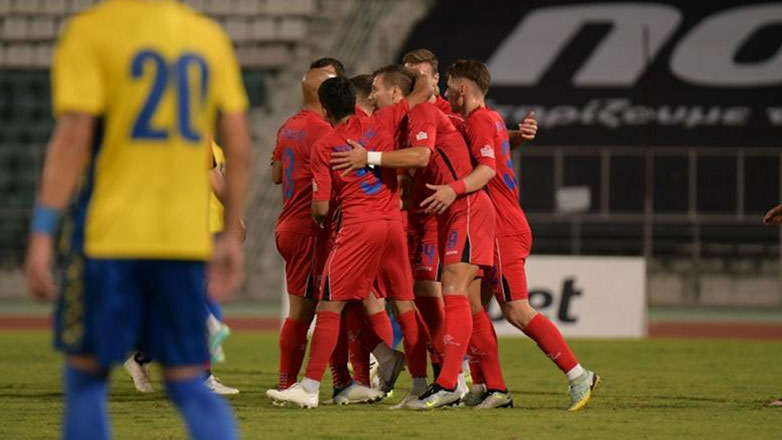 Πρώτη θέση για τον Βόλο στο Πανθεσσαλικό, 2-0 τον Παναιτωλικό