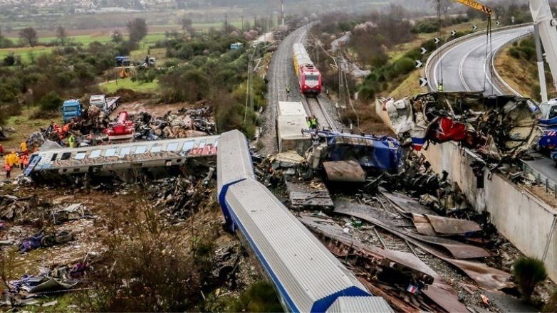 Μηνυτήρια αναφορά για τις παρεμβάσεις στον τόπο του σιδηροδρομικού δυστυχήματος στα Τέμπη