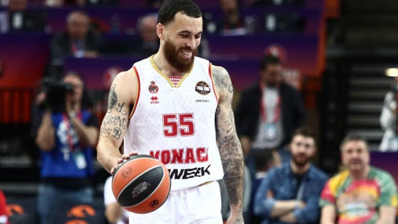 «Μόνος στόχος του Ολυμπιακού ο Τζέιμς»