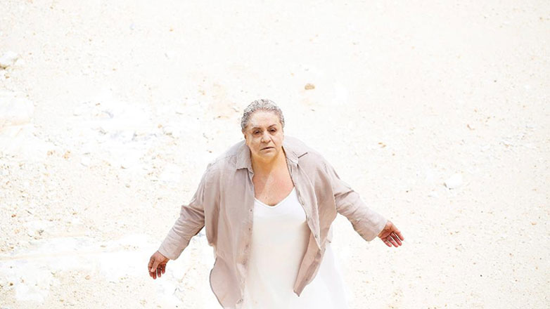 Αρχαίο Θέατρο Επιδαύρου: Συγκλόνισε η Ελένη Κοκκίδου στον ρόλο της Εκάβης, στη γενική δοκιμή της Πέμπτης