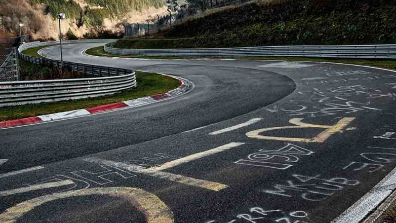 Σοβαρό δυστύχημα στη διάσημη πίστα Nurburgring – Δύο νεκροί κατά την διάρκεια test drive