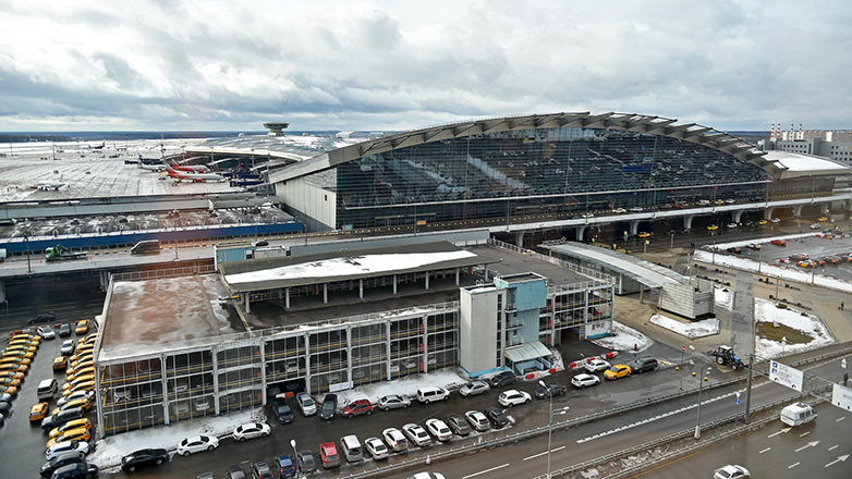 Οι πτήσεις στο αεροδρόμιο Βνούκοβο της Μόσχας ανεστάλησαν για σύντομο χρονικό διάστημα