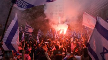 Iσραήλ: Χιλιάδες κόσμου σε νέα διαδήλωση στο Τελ Αβίβ κατά της δικαστικής μεταρρύθμισης του Νετανιάχου