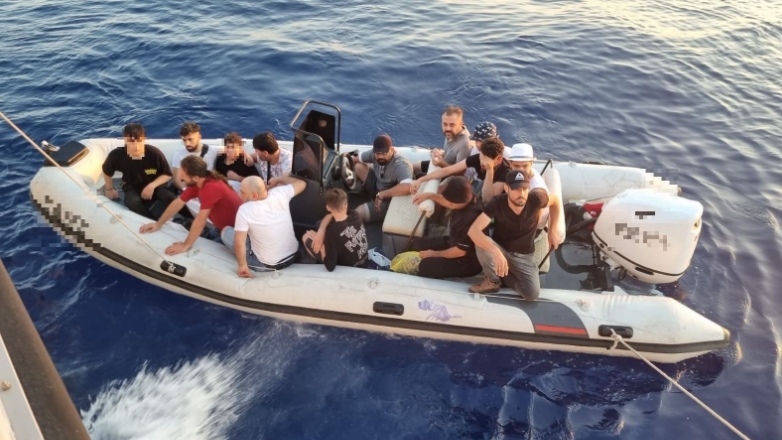 Λιμενικό: Διάσωση 13 ατόμων και σύλληψη του διακινητή τους στη Ρόδο