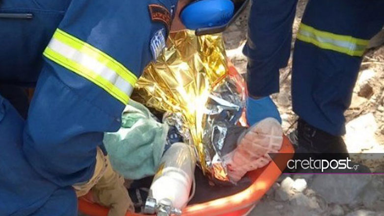 Στο Νοσοκομείο Χανίων μεταφέρθηκε ο τουρίστας που τραυματίστηκε στο φαράγγι της Σαμαριάς