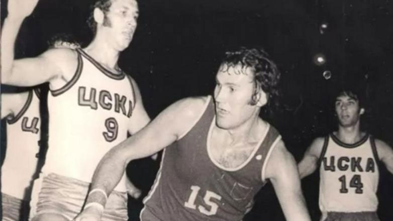 Τον θάνατο του Ατάνας Γκολομέεβ θρηνεί το βουλγαρικό μπάσκετ