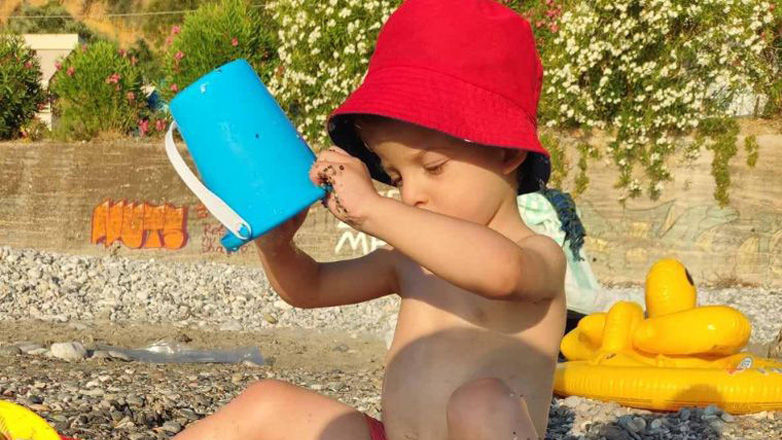 Παιδική Χαρά: «Έφυγε» από τη ζωή ο μικρός Μιχαήλ από τη Μεγαλόπολη