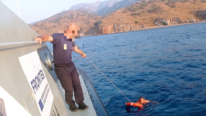 Μυτιλήνη: Βίντεο με τη διάσωση τουρίστριας που παρασύρθηκε στα ανοιχτά με φουσκωτό φλαμίνγκο