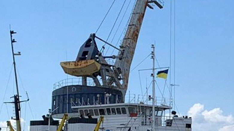 Αποθήκες και σιλό δημητριακών υπέστησαν ζημιές από ρωσικές επιθέσεις σε λιμάνι της Ουκρανίας στο Δούναβη