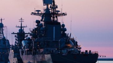 Ρωσία: Πολεμικά πλοία άνοιξαν πυρ κατά θαλάσσιου ουκρανικού drone στην Κριμαία