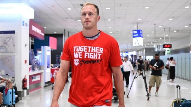 Στην Αθήνα ο Λουκ Σίκμα για να ενσωματωθεί στην προετοιμασία του Ολυμπιακού