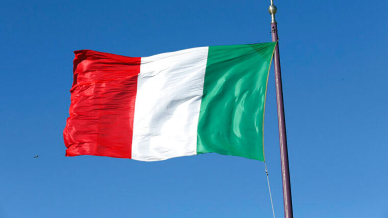 Ιταλία: Αποπομπή του στρατηγού Βανάτσι μετά το σάλο για το ρατσιστικό και ομοφοβικό βιβλίο του