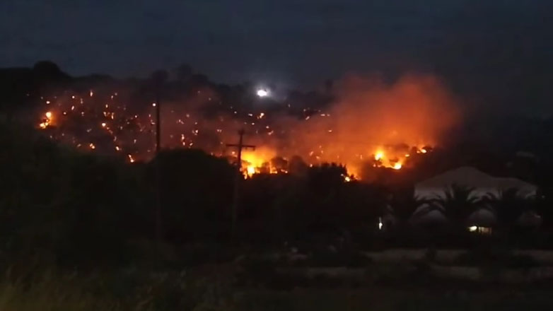 Υπό έλεγχο η μεγάλη φωτιά στη Ζάκυνθο – Προειδοποιητικό μήνυμα από το 112 -Τι αποκαλύπτει η αντιπεριφερειάρχης
