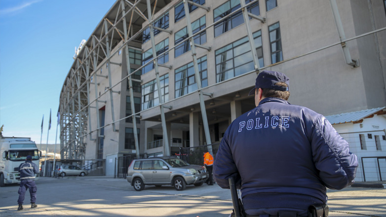 Πέντε συλλήψεις έξω από το γήπεδο της Τούμπας πριν από τον αγώνα ΠΑΟΚ-Αστέρας Τρίπολης