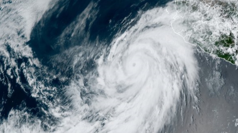 Πλησιάζει την Καλιφόρνια ο τυφώνας Χίλαρι – Σε ετοιμότητα οι Αρχές