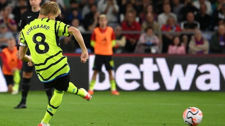 Premier League: «Απόλυτη»… και με 10 παίκτες η Άρσεναλ