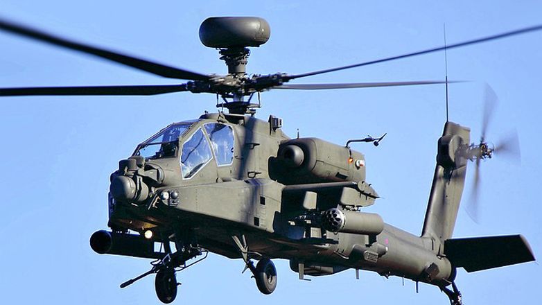 Tην πώληση 96 ελικοπτέρων Apache στην Πολωνία αποφάσισαν οι ΗΠΑ