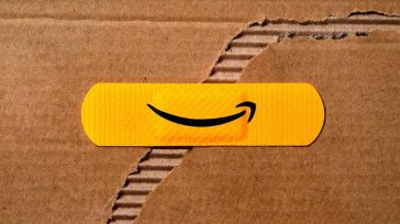 Πώς οι πρώτες βοήθειες της Amazon ωθούν τους τραυματισμένους υπαλλήλους να συνεχίσουν να εργάζονται