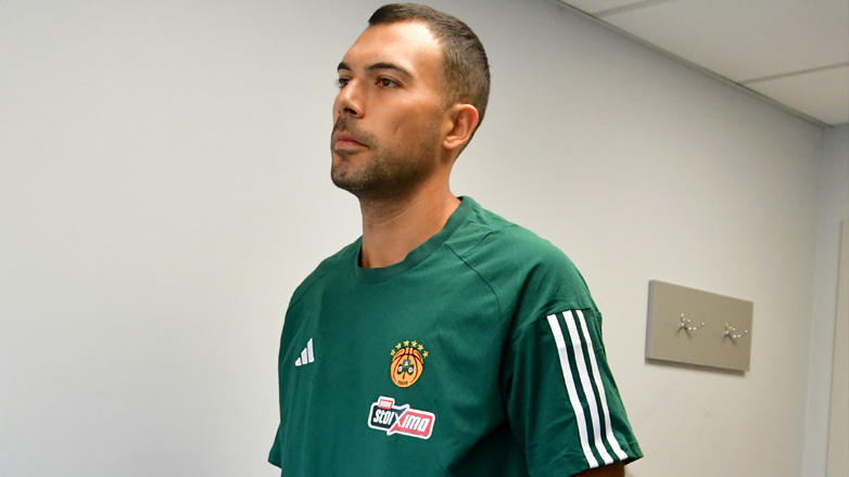 Παναθηναϊκός: Ιατρικές εξετάσεις για Σλούκα και Μαντζούκα