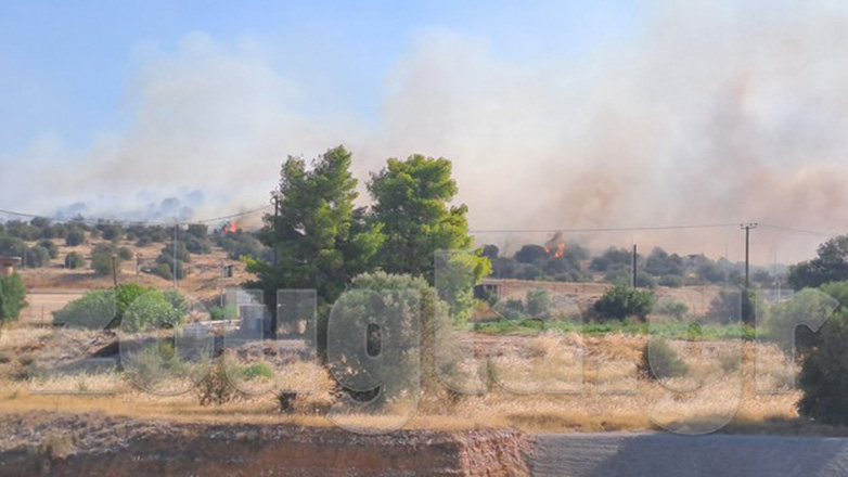 Εστία φωτιάς κοντά στην 112 Πτέρυγα Μάχης στην Ελευσίνα