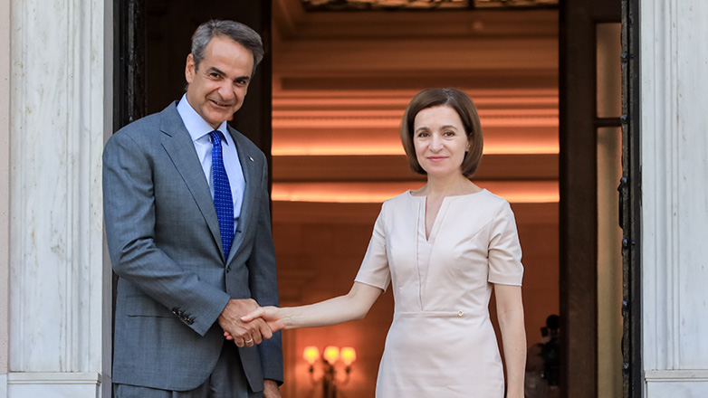 Συνάντηση Μητσοτάκη με την Πρόεδρο της Μολδαβίας