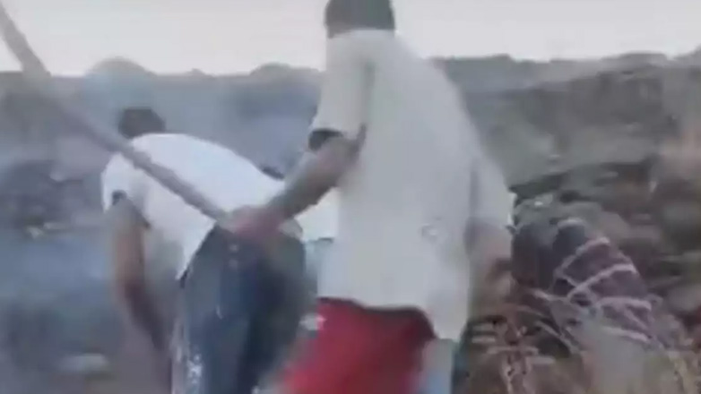 Κύθνος: Η δραματική προσπάθεια των κατοίκων του νησιού να περιορίσουν τη φωτιά στην περιοχή Σκύλου