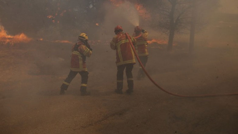 Τρία ενεργά πύρινα μέτωπα στον Έβρο