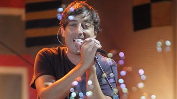 Ο Ed Droste των Grizzly Bear αλλάζει καριέρα και γίνεται ψυχοθεραπευτής