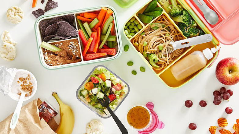 Πώς να κάνετε τα παιδιά να τρώνε ένα υγιεινό γεύμα; Δώστε τους λίγο έλεγχο