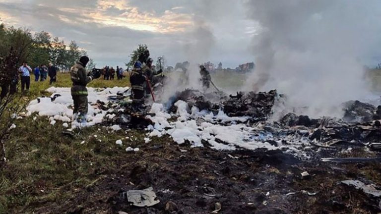 Ανασύρθηκαν οι σοροί των 10 θυμάτων από τη συντριβή του αεροσκάφους που μετέφερε τον Γεβγκένι Πριγκόζιν