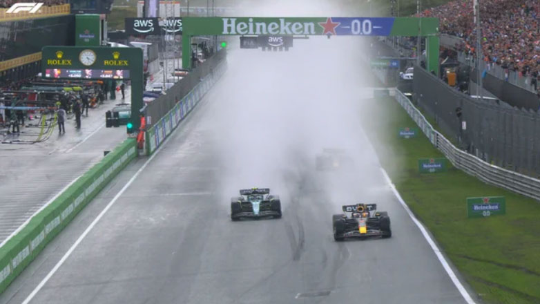 Η βροχή έφερε πίσω το ενδιαφέρον στη Formula 1 – Νίκη Verstappen σε αγώνα θρίλερ με 2 εκκινήσεις