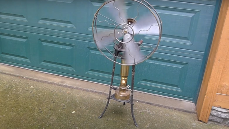 Ανεμιστήρας λειτουργεί με λάμπα κηροζίνης