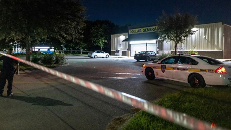 ΗΠΑ: Ο δράστης του ρατσιστικού μακελειού στο Τζάκσονβιλ είχε νόμιμα στην κατοχή του όπλα και καθαρό ποινικό μητρώο