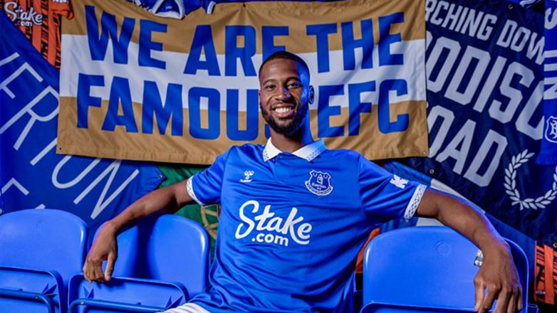 Στην Έβερτον ο Μπέτο