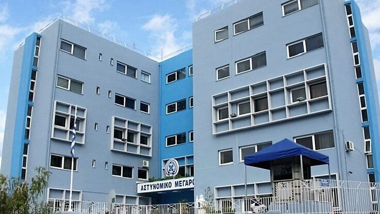 Χανιά: «Σκούπα» στην υπηρεσία που ήταν διοικητής ο 53χρονος αστυνομικός που προφυλακίστηκε για εκβίαση και δωροδοκία