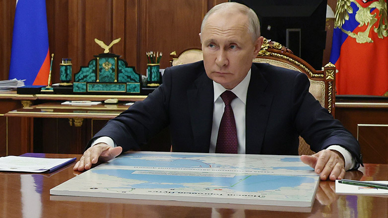 Πούτιν: Ανίκητη η Ρωσία όπως στον Β΄ Παγκόσμιο Πόλεμο