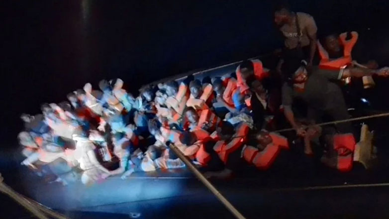 Σάμος: Το Λιμενικό διέσωσε 47 μετανάστες κοντά στο ακρωτήρι Πράσσο